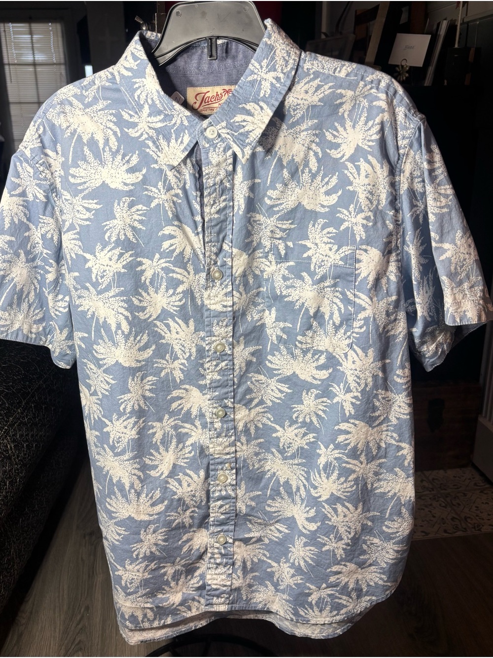 TACH Blue and White Palm Print Short Sleeve Button-Down Shirt Size Small EPC